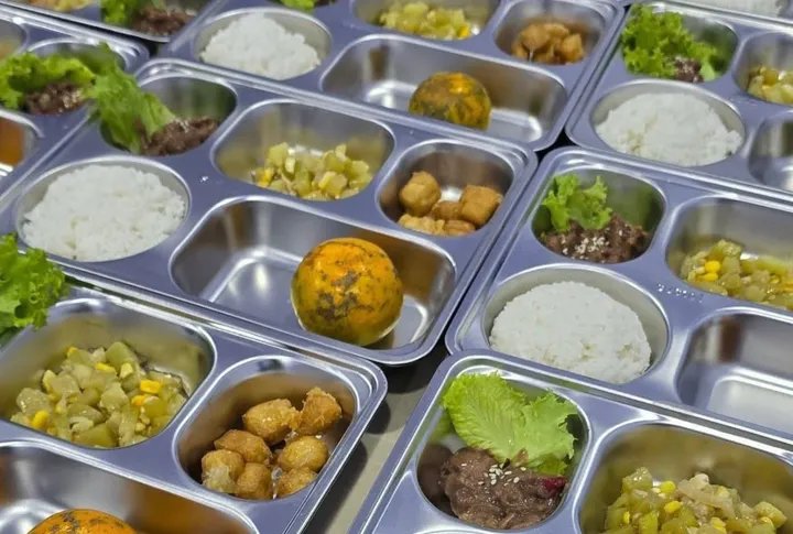 Pemerintah Perkuat MBG untuk Tekan Stunting Anak